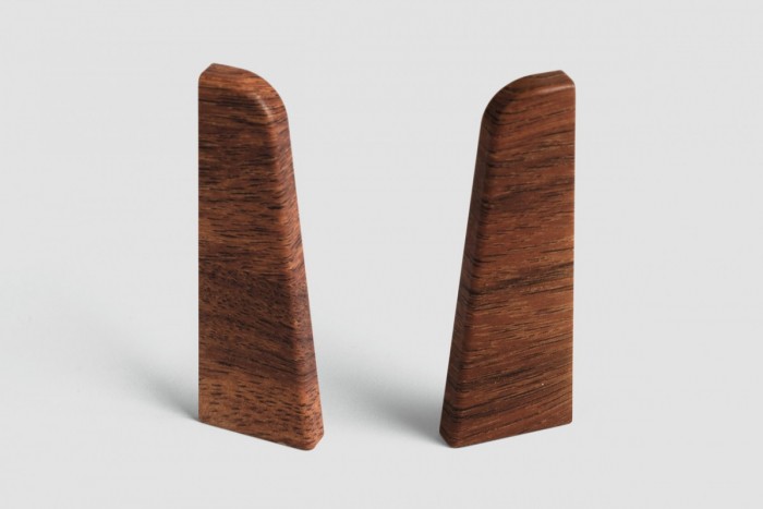 UNIVERZAL ČERVENOHNEDÝ - Ukončenie pravé