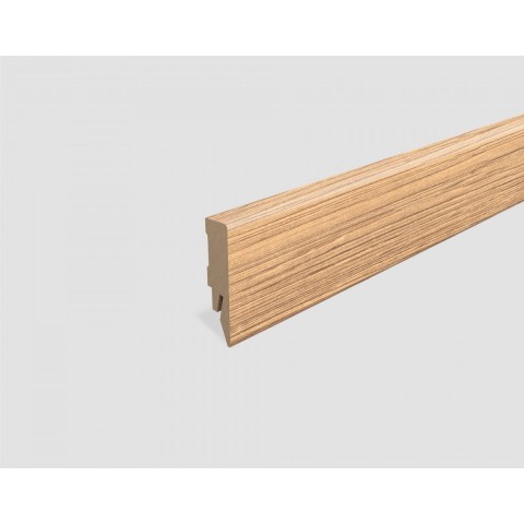 SOKLOVÁ LIŠTA EGGER